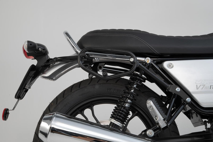 Moto Guzzi V7 III 750 Carbon [2019] - Legend Gear LC2 oldaltáska rendszer – 5. kép