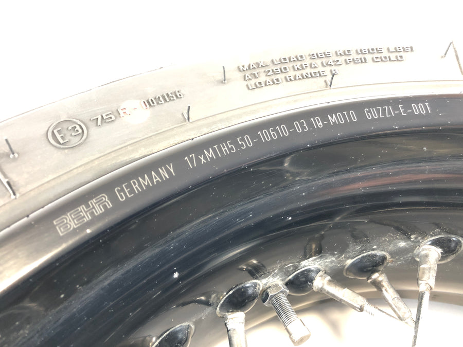 Moto Guzzi Stelvio 1200 8V [2011] – Hátsó kerék felni kerék részletes nézete