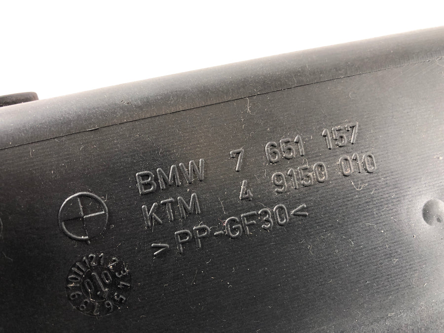 BMW C1 125 [2001] - Hűtőburkolat 7 651 157