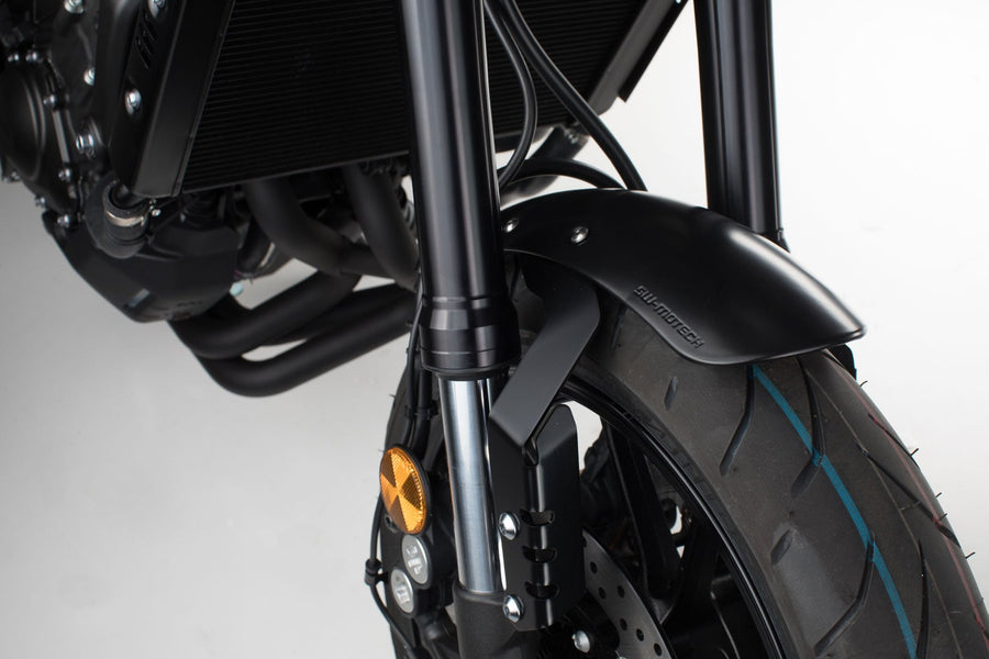 Yamaha MT-09 [2014-2020] - Sárvédő készlet szálcsiszolt eloxált alumíniumból, /B verzió - 1. kép