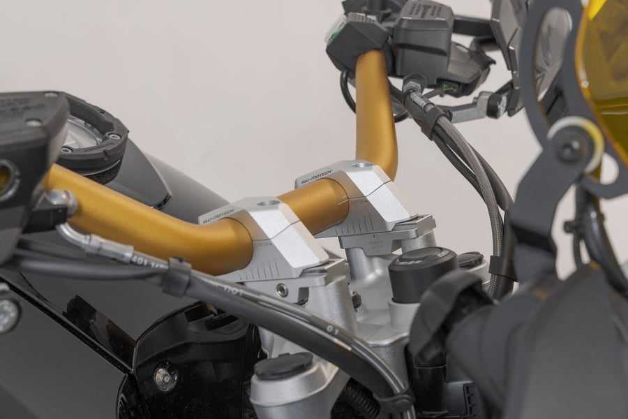 BMW R 1200 GS [2017-2019] - Változtatható kormány beépítés Ø 32 mm-re, 30 mm-rel magasabbra, LEH.00.039.32000/S verzió - 6. ábra