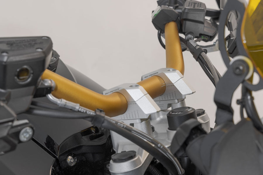 BMW R 1200 GS [2017-2019] - Változtatható kormány beépítés Ø 32 mm-re, 30 mm-rel magasabbra, LEH.00.039.32000/S verzió – 8. ábra