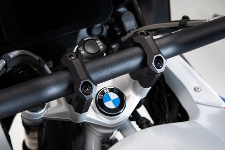 BMW R 1250 GS [2019-2024] - 40 mm-es kormányemelő Ø 32 mm-es kormányhoz, fekete – 4. kép