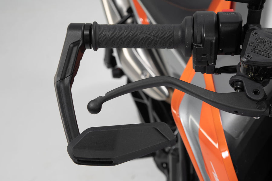 KTM 890 Duke L [2021] - karvédő szélterelővel - 8. kép