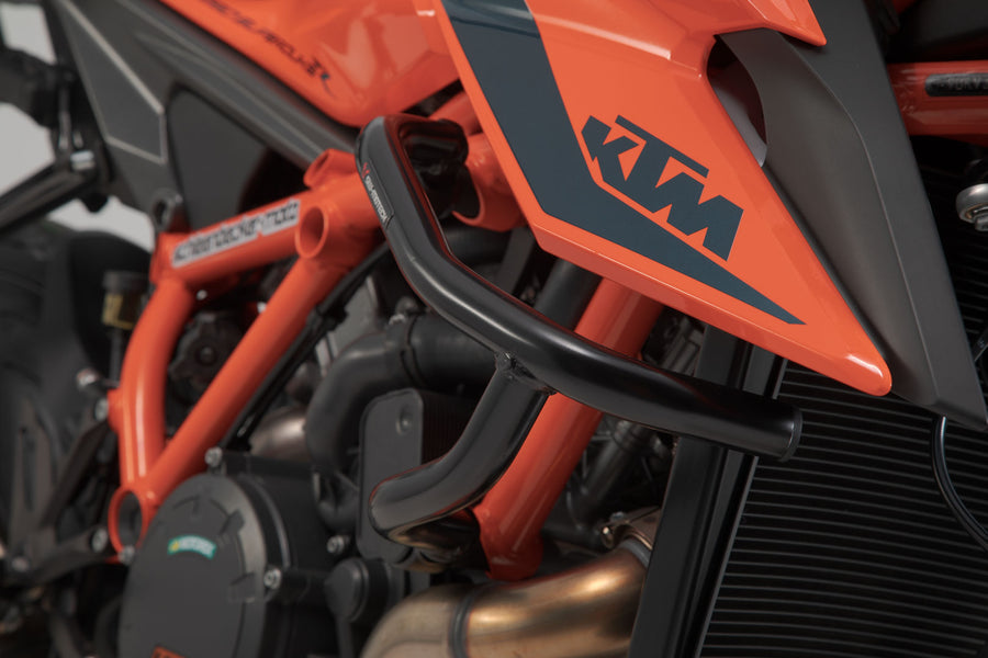 KTM 1290 Super Duke R [2019-2024] – fekete ütközőléc – 1. kép