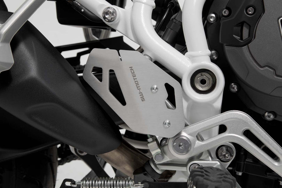 Triumph Tiger 900 [2020-2023] – Fékfolyadék-tartály védelme – 1. kép