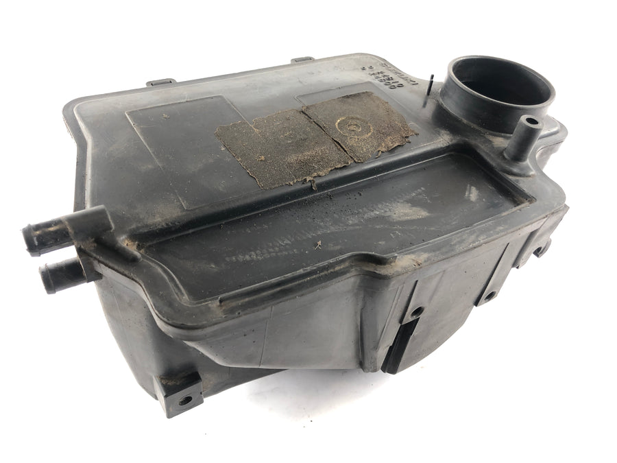 Suzuki LS 650 NP41B [1990] - Levegőszűrő doboz légdoboz