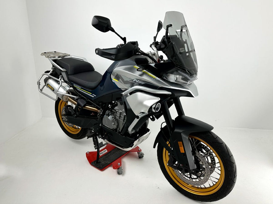 CF Moto 800 MT Explore [2022-2026] – Standard szélvédő – 11. nézet